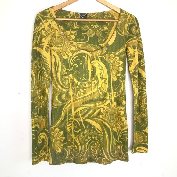 Daytrip Buckle Pullover Top Size Medium Yellow Green Psychedelic 70s Retro Vibe - Picture 8 of 8